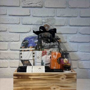 Deluxe Red and White Wine Gift Basket